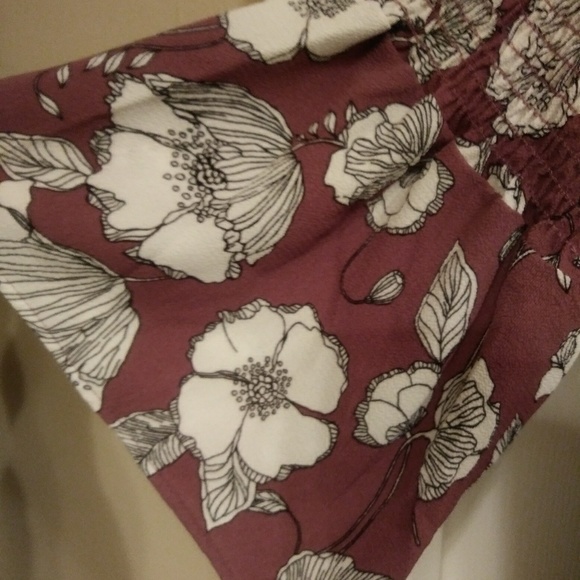 Boho On or Off Shoulder Dress - Picture 4 of 5